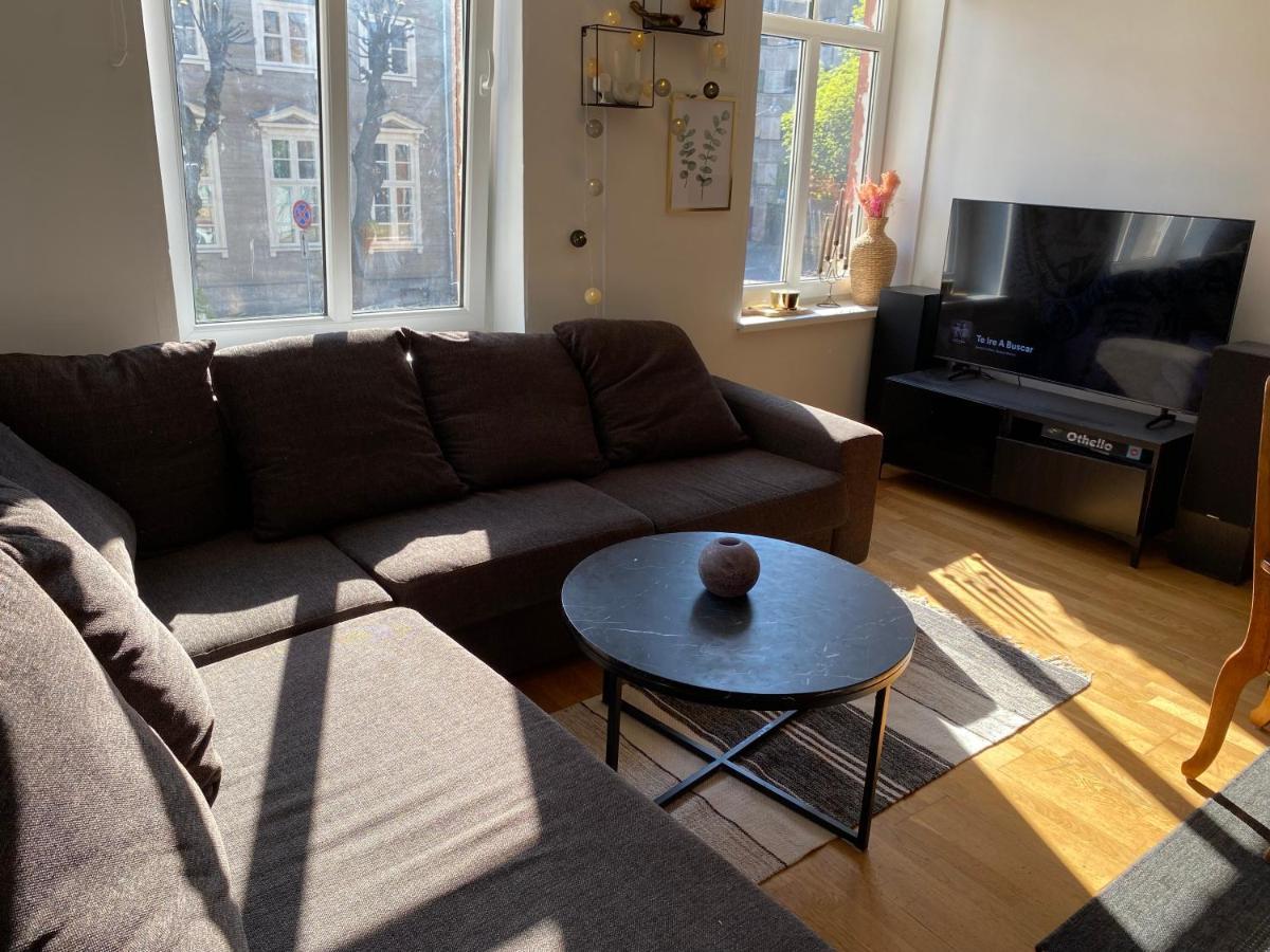 Cosy 2 Room 55M2 Centric 10Min To Old Town Ac Riga Ngoại thất bức ảnh